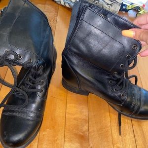 Steve Madden combat boots worn a few times